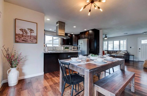 Park Scottsdale Four House | Lux Central Scottsdale Gem w/Hot Tub + Firepit!
