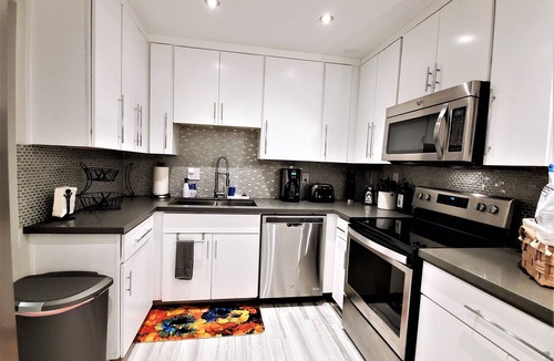 Southwest Village House | LUX Old Town Scottsdale, Private Pool Hot tub Bocce, Open play pickleball nearby