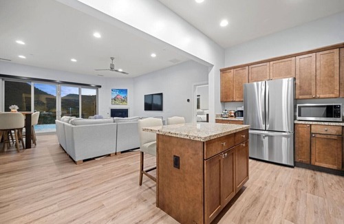 Oak Creek House | Luxe Sedona Retreat Private Heated Pool/Spa/Views!