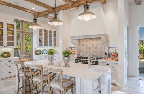 Rutherford House | Luxurious 6-bedroom Napa Valley Estate