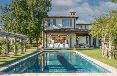Rutherford House | Luxurious 6-bedroom Napa Valley Estate