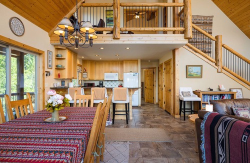 Crescent Ski Chalet | Luxurious Chalet Retreat: Breathtaking Views, Hot Tub, BBQ, and Fireside Comfort
