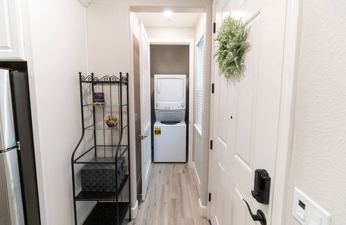 Woodland Apartment | Luxurious private suite in new community