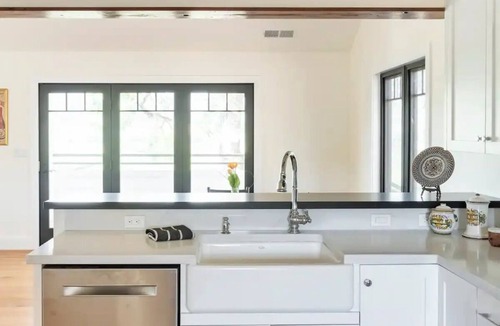 Geyserville Cottage | Luxury 1-br cottage on 30-acre vineyard property in enchanting Healdsburg