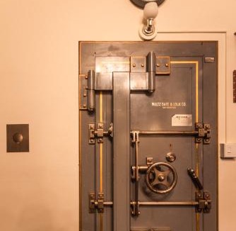 Tomales House | Luxury 1920s Bank Loft, Art Gallery & Music Space in Tomales, CA