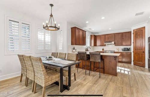 Flagstaff House | Luxury 3-bedroom +den house with AC among Ponderosa pines Flagstaff
