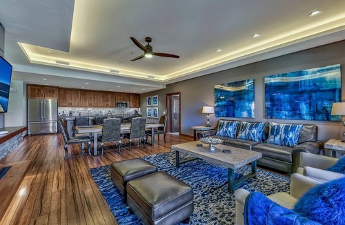 Lakeside Park Condo | Luxury 3Br Residence steps from Heavenly Village & Gondola