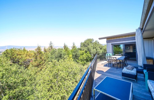 San Luis Obispo House | Luxury 5-bed/4-bath in foothills w/stunning mountain views, close to campus