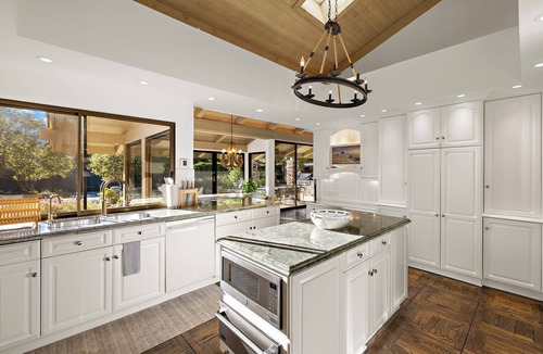 North Tustin House | Luxury 5-bedroom OC estate with US Open surface tennis court near Disneyland