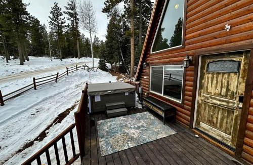 Meadow View Heights House | Luxury Cabin, Hot Tub & Fire Pit, Zion&Bryce Basecamp