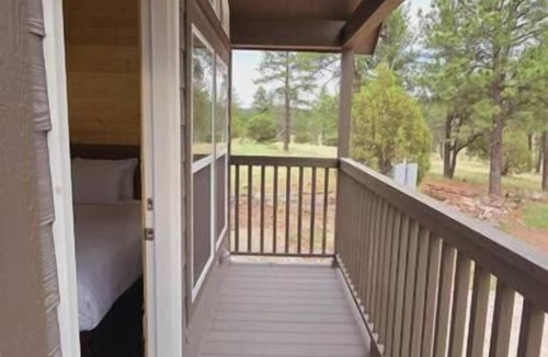 Williams Cabin | Luxury Cabin with Forest View 7B
