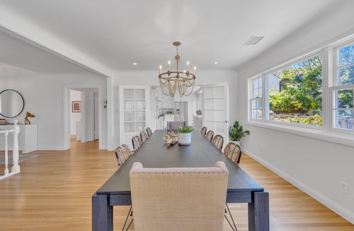 Country Club House | Luxury Coastal Retreat with Amazing Ocean Views