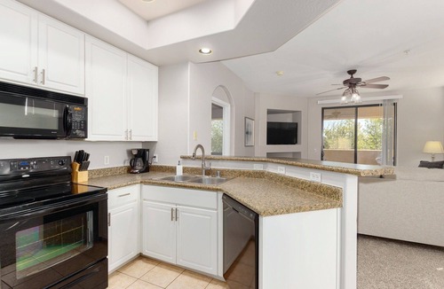 Fox Crossing Condo | Luxury Condo in Ocotillo/Chandler!