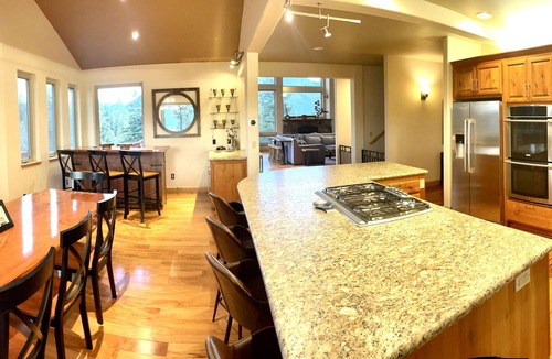 Angora Highlands House | Luxury Custom Home w/Views, Game Room, Jacuzzi, Close to Hiking/Biking Trails