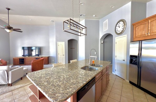 South Mountain House | Luxury Desert Oasis