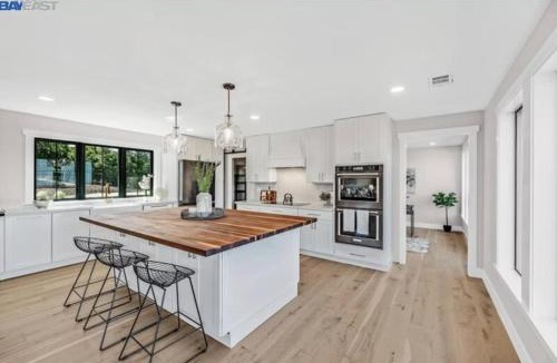 Fairview Villa | Luxury Farm Stay Retreat with Bay Views & Farm Animals