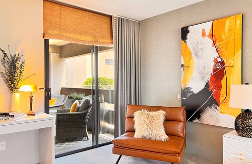 Downtown Palm Springs Condo | Luxury gated downtown Palm Springs condo: spectacular views, pool, spa, tennis
