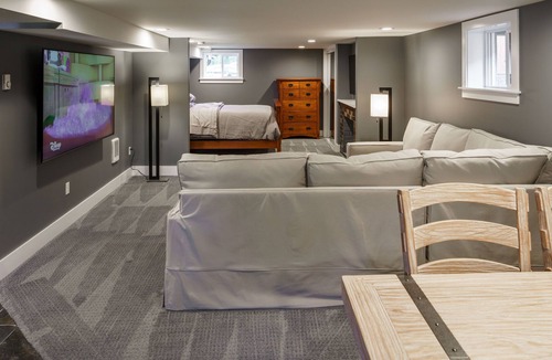Irvington Apartment | Luxury Home Away From Home