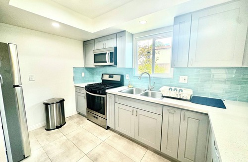 Orange Apartment | Luxury home near Disney land. Entire place!