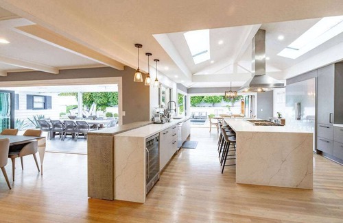 La Jolla Shores House | Luxury Home with Pool/Spa/Sauna,Steps to the Beach