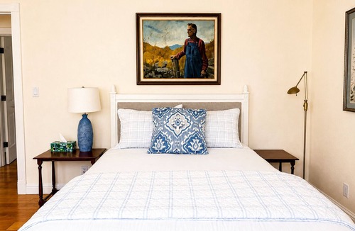 Petaluma House | Luxury Horse Farm Retreat Between Wine Country & Coast