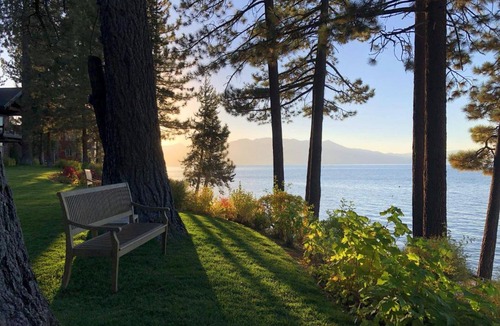 Sierra Shores Apartment | Luxury Lakefront Remodel BBQ Hot Tub near Heavenly PEAK SS6