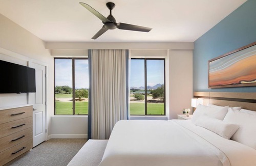 Kierland Resort | Luxury larger 1 bedroom premium villa with Full Resort Access