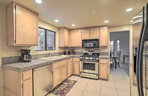 Parc La Quinta House | Luxury Living in La Quinta: Home w/Heated Pool!