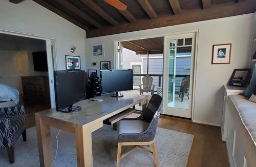 Corona del Mar House | Luxury Living in Newport Beach
