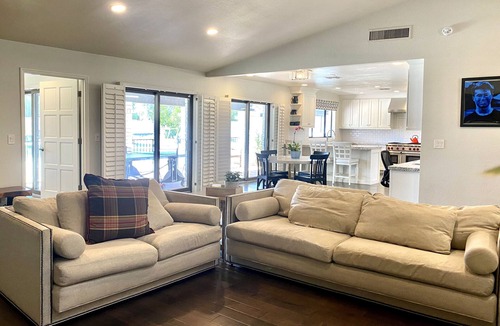 El Norte Cuarenta House | Luxury Mummy Mountain Paradise with Heated Pool, Fire Pit, and Sport Court