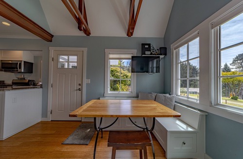 Trinidad Cabin | Luxury oceanside retreat, hot tub, epic views, expansive grounds for wildlife viewing and picnics