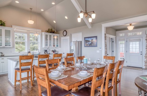 Roads End House | Luxury, Panoramic Sea Views from the Top of Roads End!