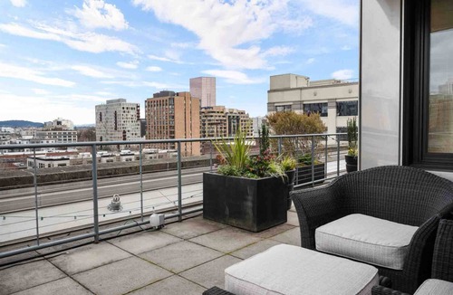 Pearl District Condo | Luxury Penthouse Living, Breathtaking Views, Huge Wraparound Deck, All New Decor, Two Parking Spots
