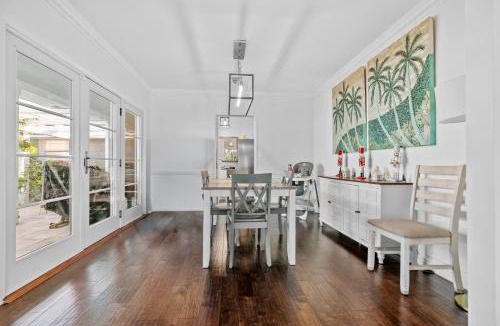 Pasadena Villa | Luxury Pool Oasis- Near Stadium, Tennis and Golf