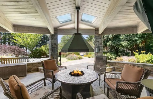 Gualala Villa | Luxury Private Waterfront Estate w/Beach Access!