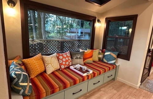 Guerneville House | Luxury Retreat with Pool, Spa, and Sauna