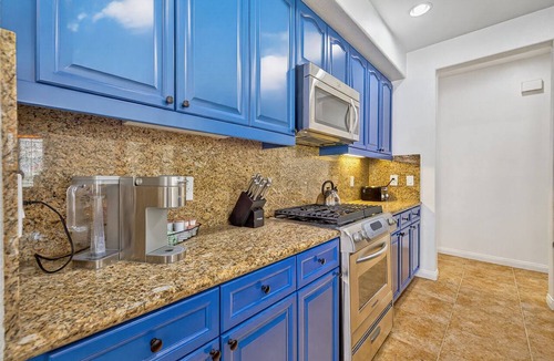 La Quinta Apartment | LV305 2 Story 3 Bedroom Legacy Villas Town Home