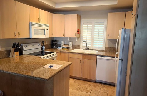 Solana Beach Condo | Machronicles Properties at Sand Pebbles Resort in beautiful Solana Beach
