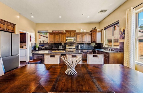Estrella Mountain Ranch House | Mafia Heights! Stunning Backyard, 4 Beds, 3 Baths, Hot Tub/Deep & Large Pool