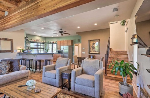 Clarkdale House | Main Home and Casita with Rooftop Deck and Patio