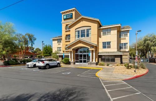 Paradise Hotel | MainStay Suites Las Vegas Flamingo