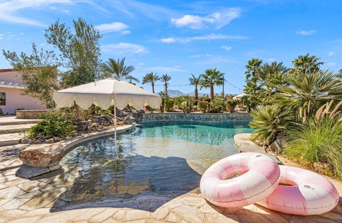 Coachella House | Maison Palmé - Sleeps 14, 3BD/3BA Pool/Spa Dreamhouse