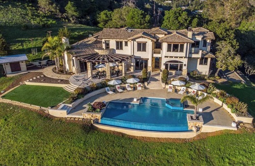 Soquel House | Majestic Soquel Home with Infinity Pool, SPA & theater room, Monterey Bay Views
