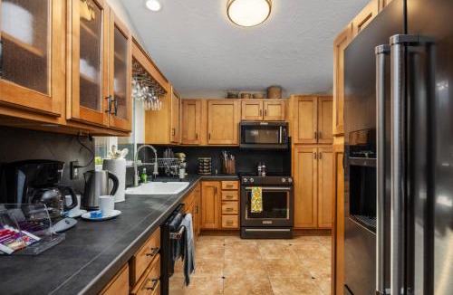 Sherwood - Tualatin South House | Makah Meadows