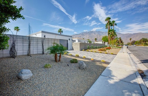 Vista Norte House | Making Palm Springs Memories!
