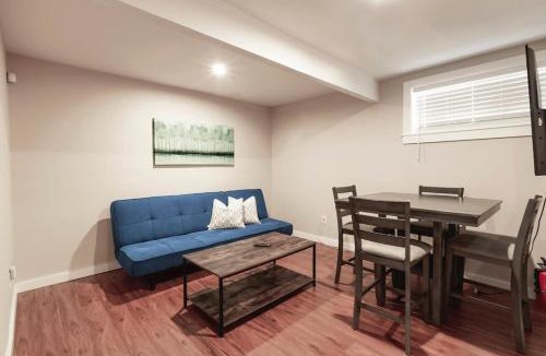Northside Apartment | Marbella Lane - 2BR Cozy LwrLvl in DTWN SJ