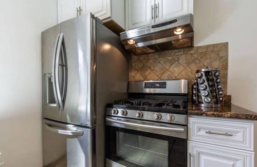 Sunnyvale West House | @ Marbella Lane - Convenient Home 9-Min to Levi's