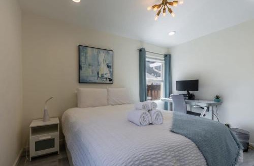 Sunnyvale West House | Marbella Lane - Convenient Home in Sunnyvale