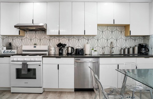 West Covina House | Marbella Lane - Serene and Pristine 2BR Home