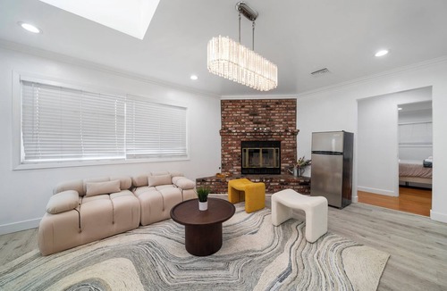 West Covina House | Marbella Lane - Serene and Pristine 2BR Home